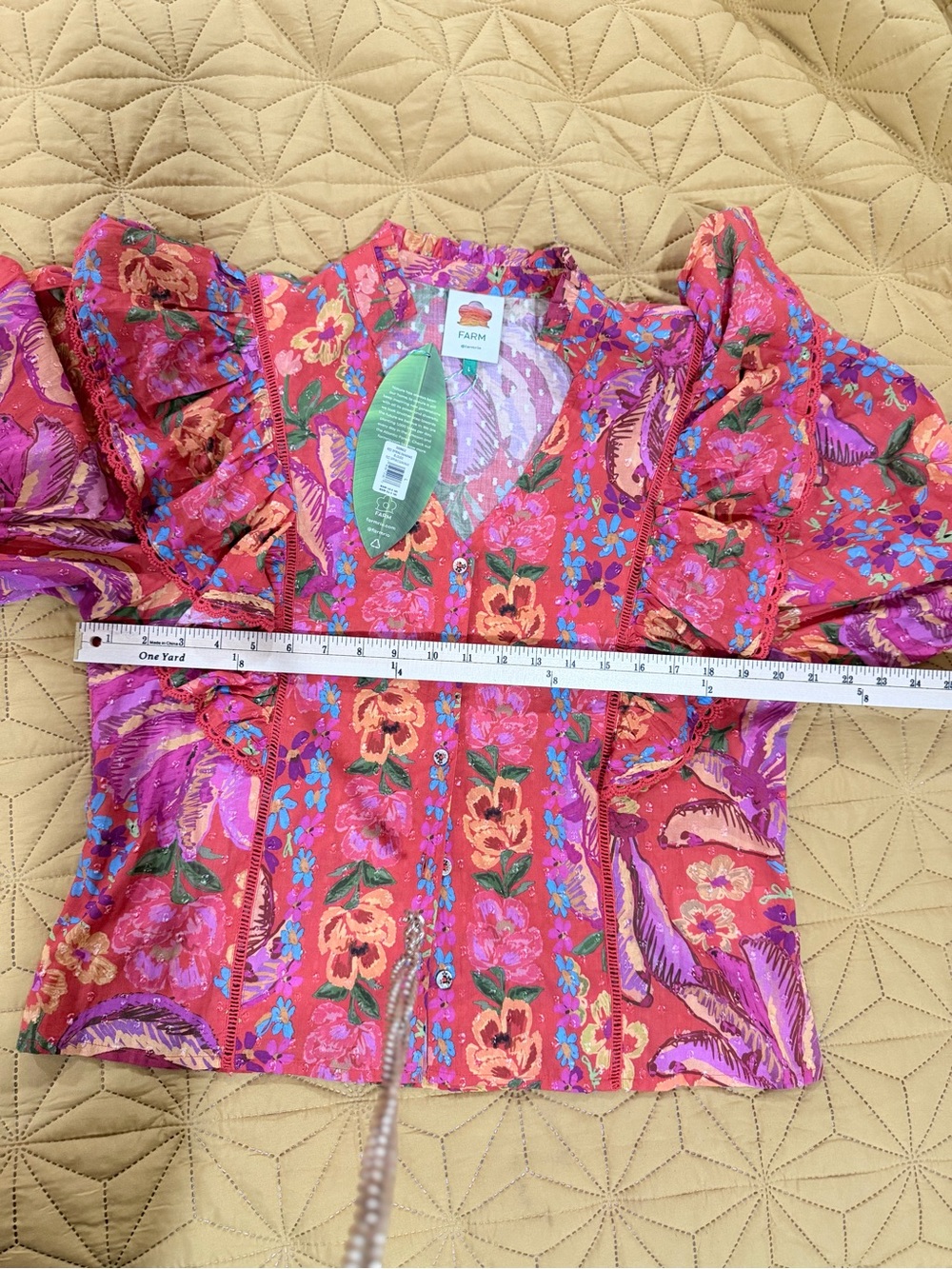 FARM Rio Red Spring Bananas Blouse - Picture 4 of 4